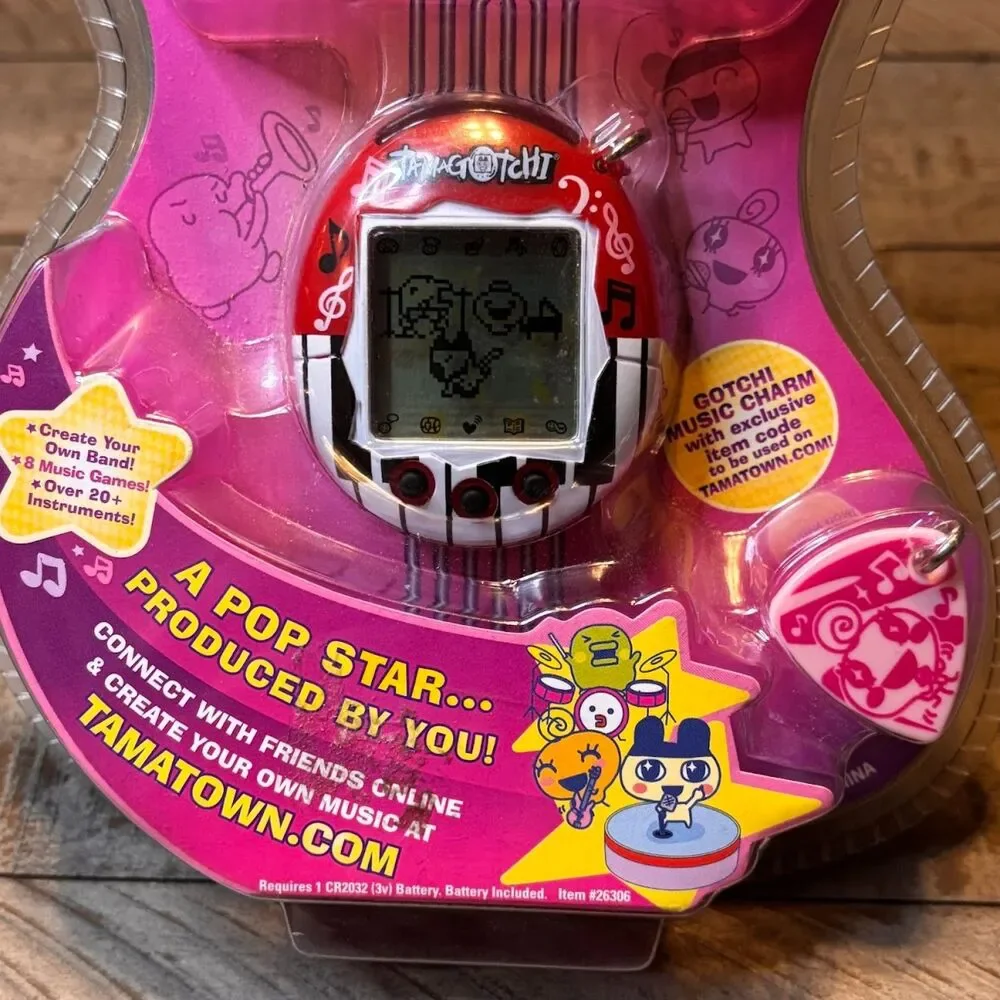 Tamagotchi Music Star Virtual Pet – Factory Sealed Bandai Gotchi Charm Edition